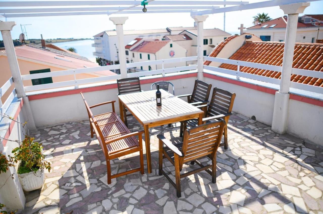 Apartments Bazilika Novalja Buitenkant foto